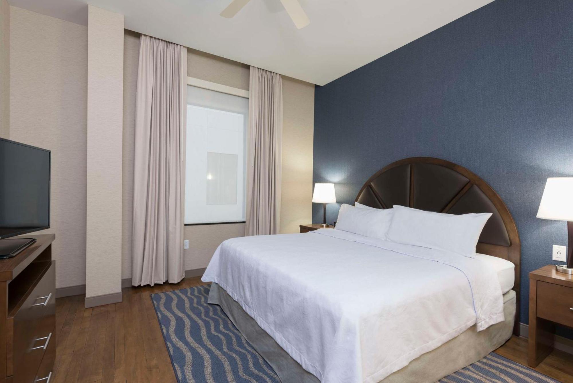 Homewood Suites By Hilton Grand Rapids Downtown Exterior photo