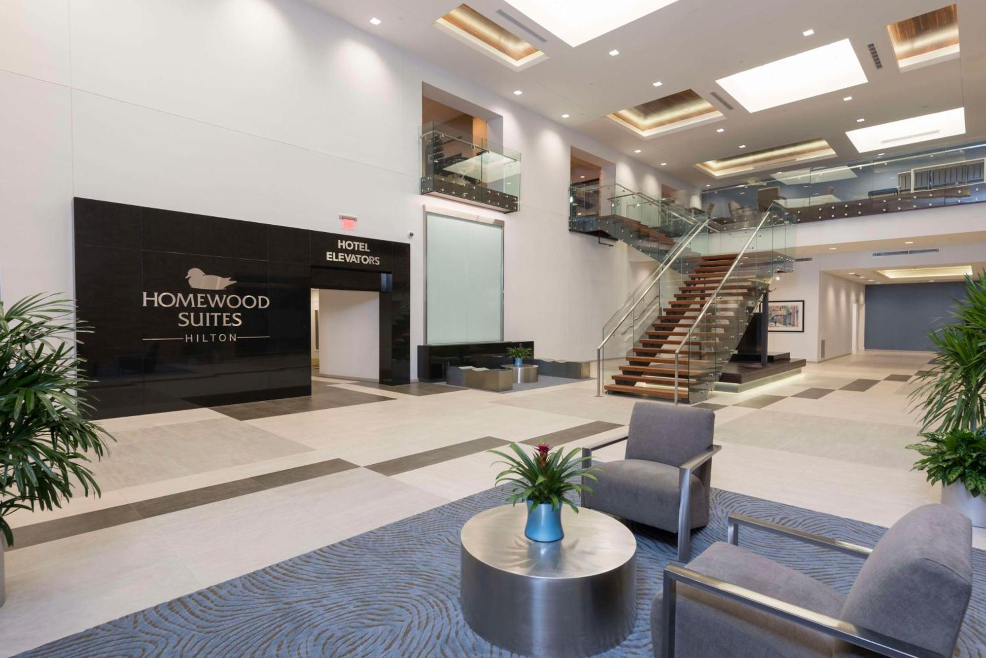 Homewood Suites By Hilton Grand Rapids Downtown Exterior photo