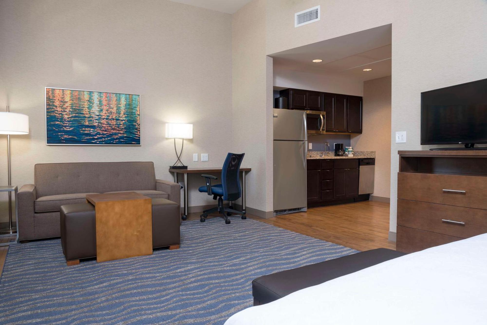 Homewood Suites By Hilton Grand Rapids Downtown Exterior photo
